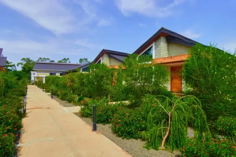 Ritzy Arcadia Cottages